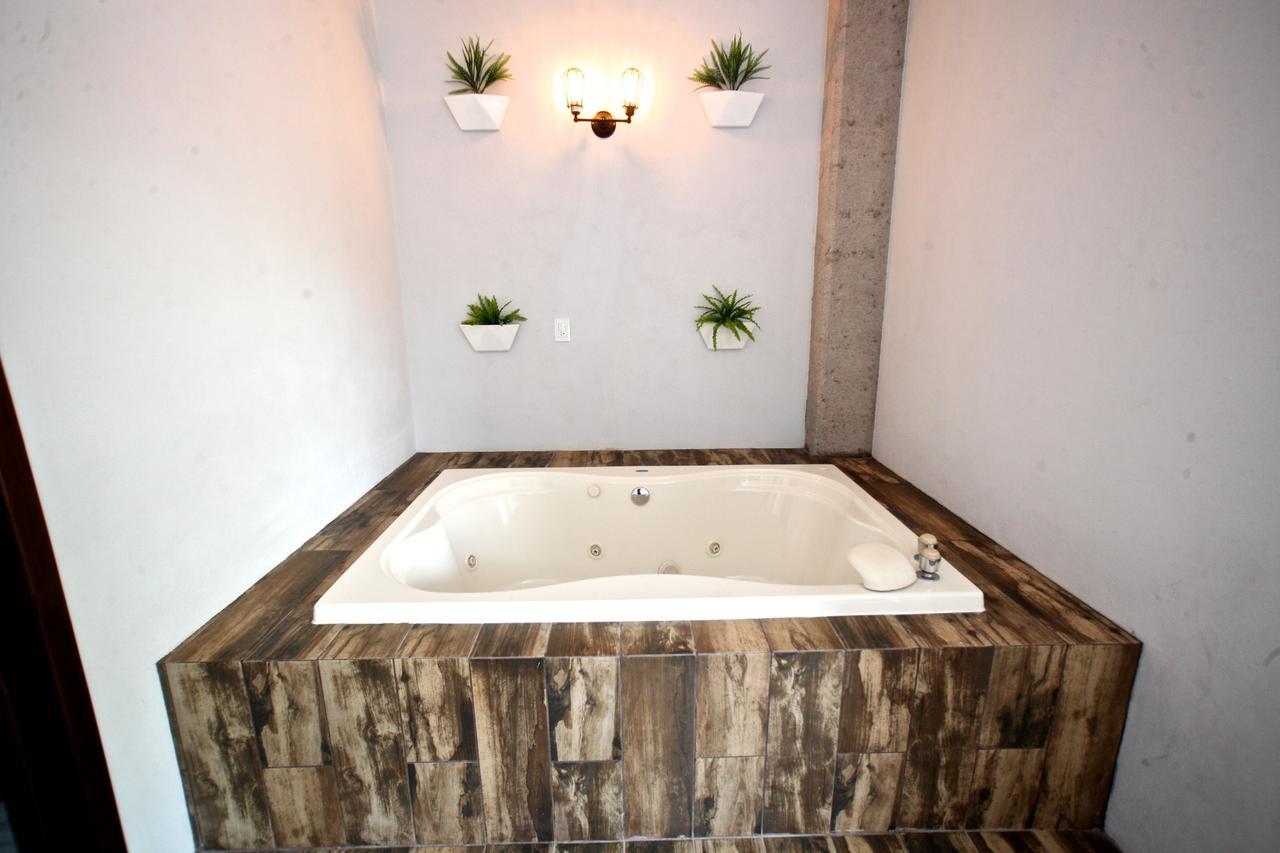 Hotel Express Jerez Jerez de García Salinas Exteriör bild